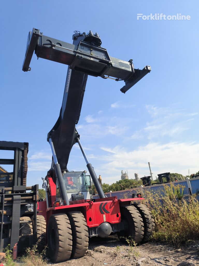 Kalmar DRF450 used 45t stacker for loading container リーチスタッカー